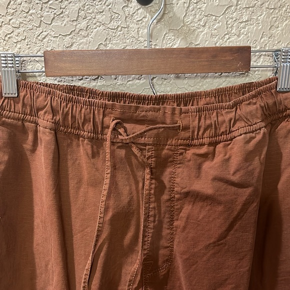 Good American Cargo parachute pants - Picture 2 of 6